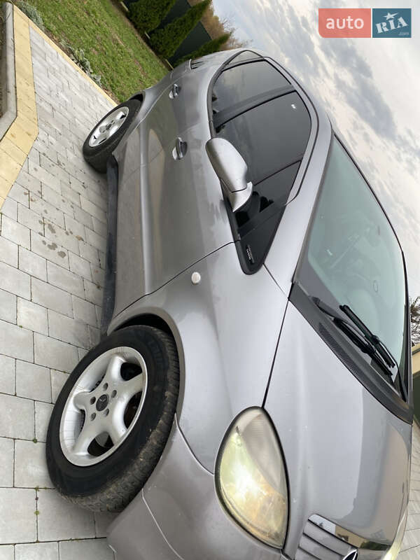 Хэтчбек Mercedes-Benz A-Class 1998 в Новояворовске фото 5 Хэтчбек Mercedes-Benz A-Class 1998 в Новояворовске
