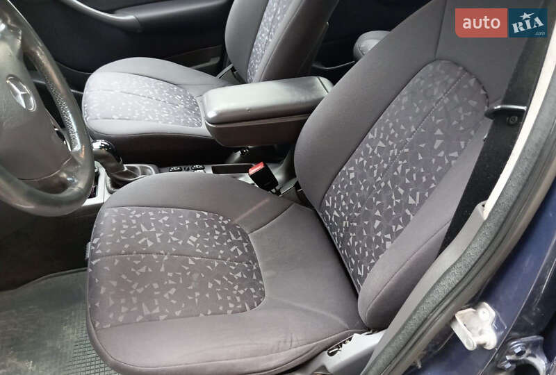 Хэтчбек Mercedes-Benz A-Class 2001 в Волочиске фото 15 Хэтчбек Mercedes-Benz A-Class 2001 в Волочиске