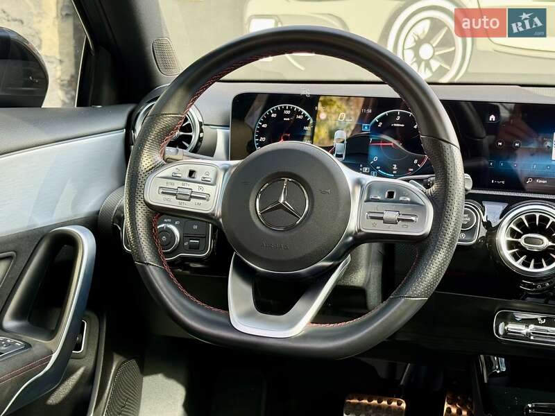 Седан Mercedes-Benz A-Class 2018 в Харькове фото 15 Седан Mercedes-Benz A-Class 2018 в Харькове