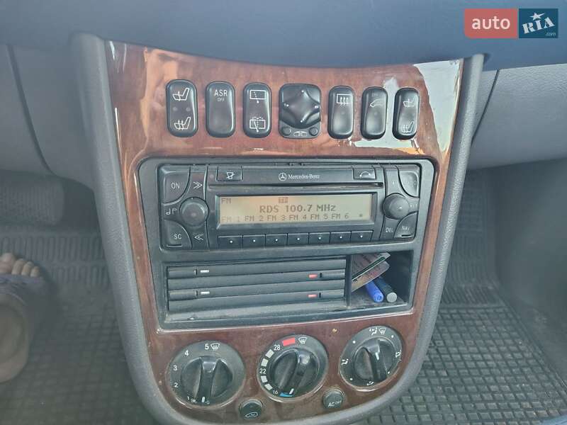 Хетчбек Mercedes-Benz A-Class 2003 в Черняхові фото 16 Хетчбек Mercedes-Benz A-Class 2003 в Черняхові