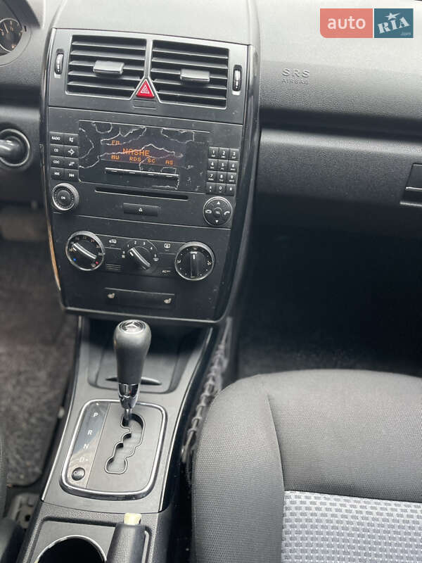Хэтчбек Mercedes-Benz A-Class 2005 в Ровно фото 19 Хэтчбек Mercedes-Benz A-Class 2005 в Ровно