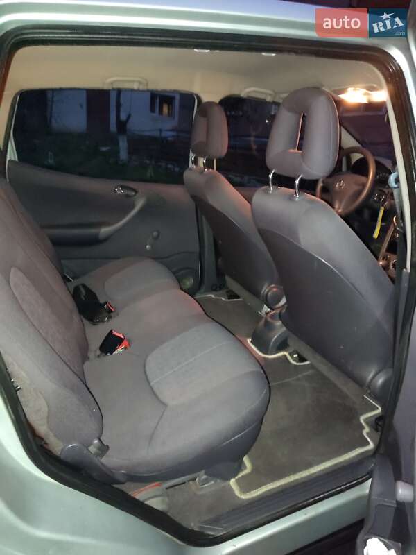 Хэтчбек Mercedes-Benz A-Class 2004 в Лохвице