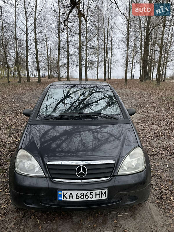 Mercedes-Benz A-Class 2000 Mercedes-Benz A-Class 2000