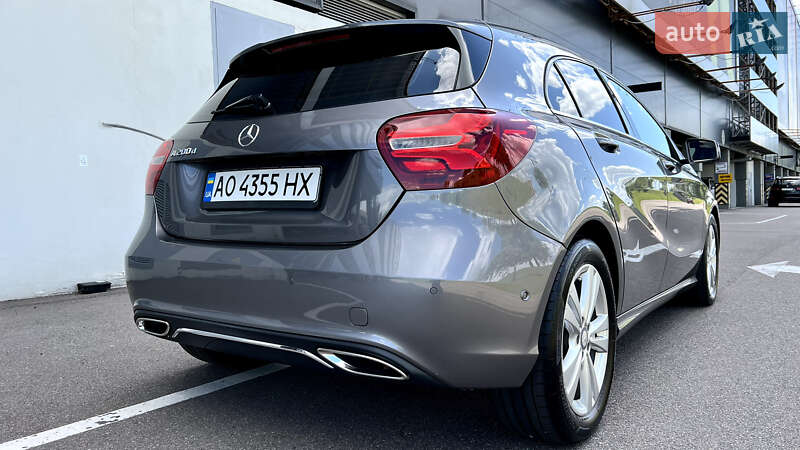 Хетчбек Mercedes-Benz A-Class 2017 в Звягелі