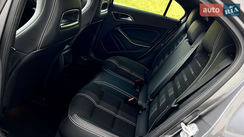 Хетчбек Mercedes-Benz A-Class 2017 в Звягелі