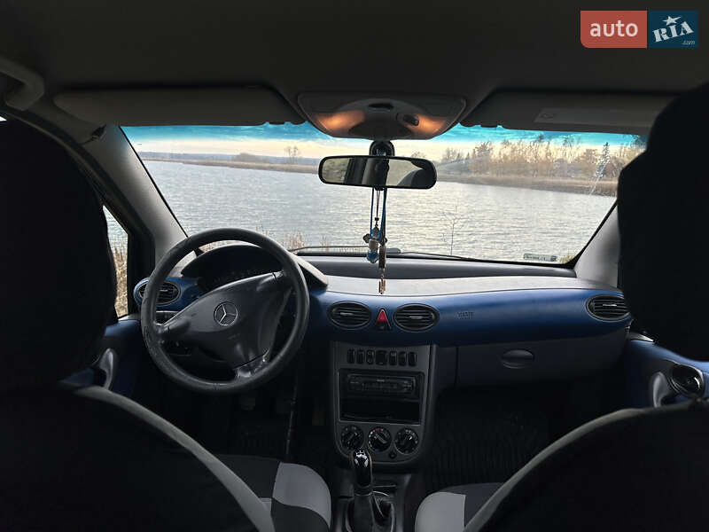 Хетчбек Mercedes-Benz A-Class 2002 в Дубні