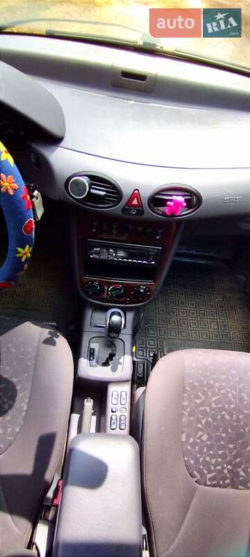 Хэтчбек Mercedes-Benz A-Class 2004 в Недригайлове