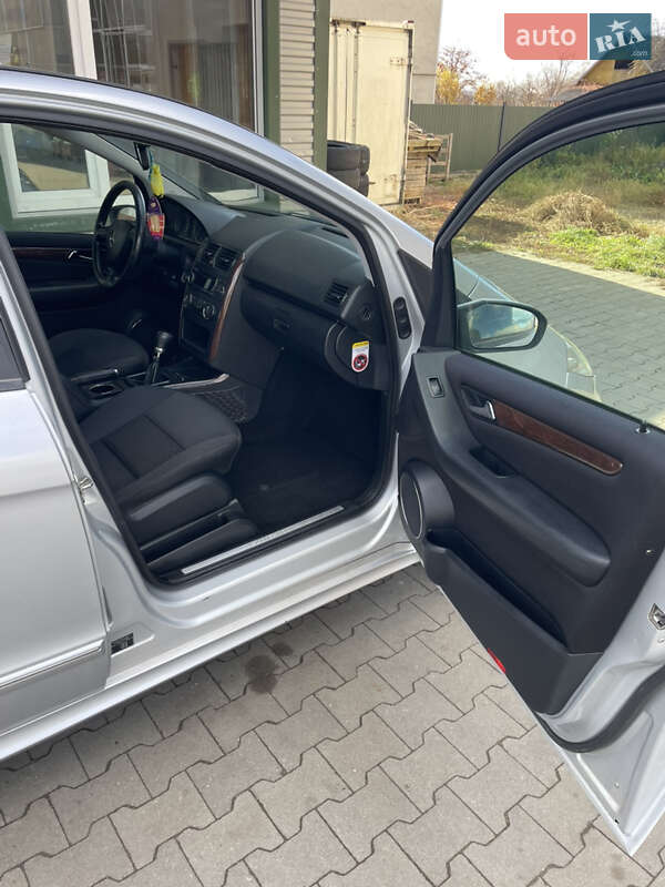 Хэтчбек Mercedes-Benz A-Class 2005 в Калуше фото 11 Хэтчбек Mercedes-Benz A-Class 2005 в Калуше