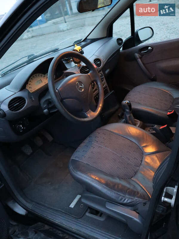 Хетчбек Mercedes-Benz A-Class 2000 в Дніпрі фото 11 Хетчбек Mercedes-Benz A-Class 2000 в Дніпрі