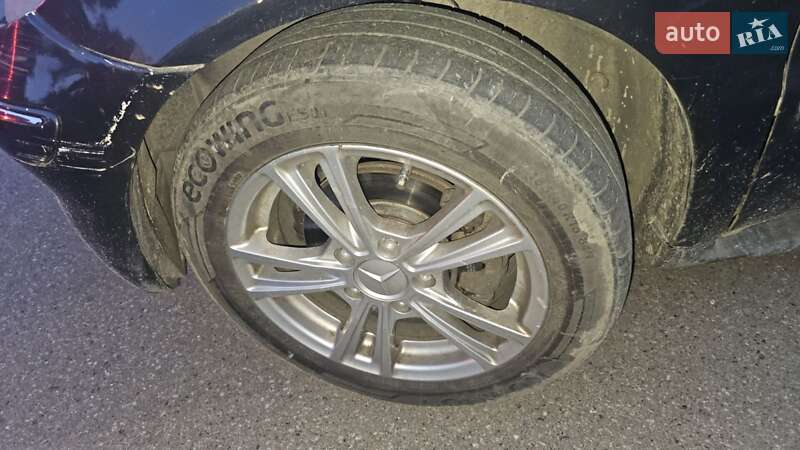 Хетчбек Mercedes-Benz A-Class 2001 в Києві фото 8 Хетчбек Mercedes-Benz A-Class 2001 в Києві