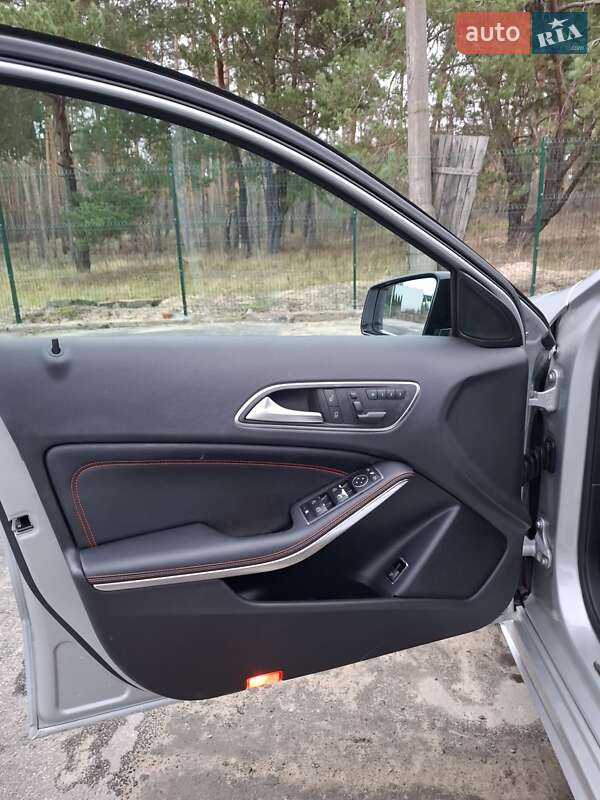 Хэтчбек Mercedes-Benz A-Class 2015 в Киеве