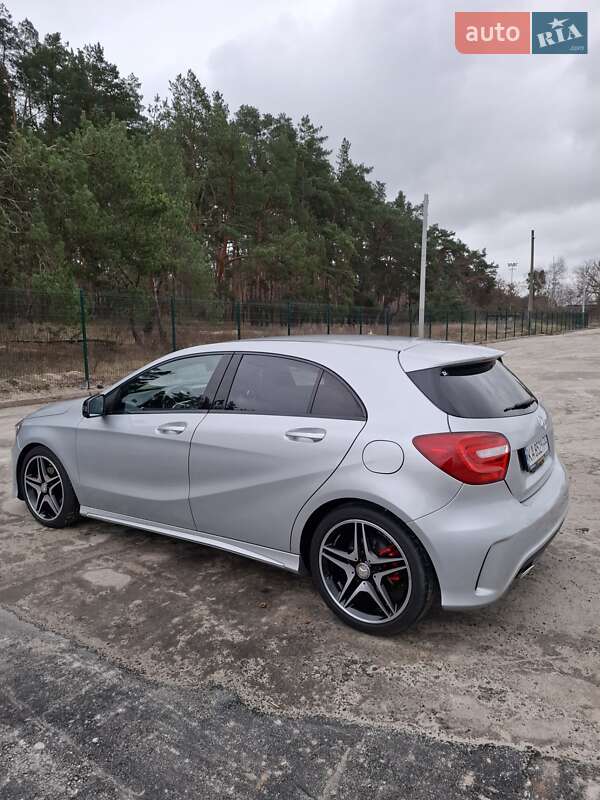 Хэтчбек Mercedes-Benz A-Class 2015 в Киеве