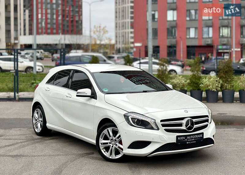 Хетчбек Mercedes-Benz A-Class 2012 в Києві фото 2 Хетчбек Mercedes-Benz A-Class 2012 в Києві