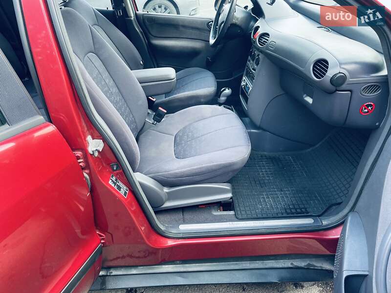 Хэтчбек Mercedes-Benz A-Class 2001 в Киеве фото 7 Хэтчбек Mercedes-Benz A-Class 2001 в Киеве
