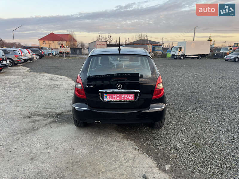 Хэтчбек Mercedes-Benz A-Class 2011 в Луцке фото 7 Хэтчбек Mercedes-Benz A-Class 2011 в Луцке
