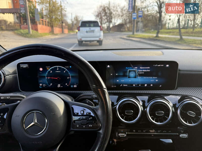 Хетчбек Mercedes-Benz A-Class 2019 в Львові