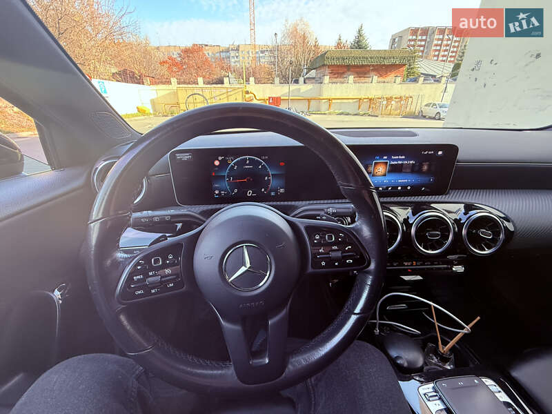 Хетчбек Mercedes-Benz A-Class 2019 в Львові