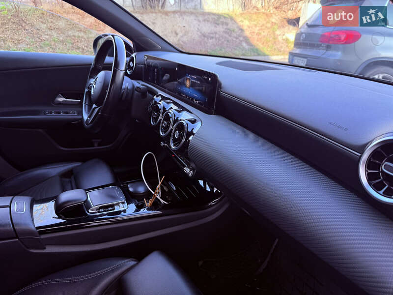Хетчбек Mercedes-Benz A-Class 2019 в Львові