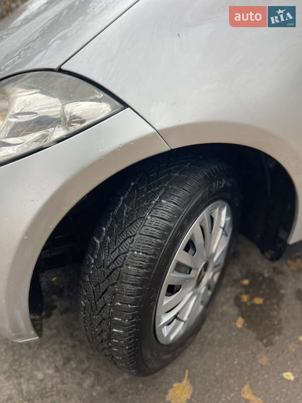 Хэтчбек Mercedes-Benz A-Class 2005 в Ровно фото 7 Хэтчбек Mercedes-Benz A-Class 2005 в Ровно