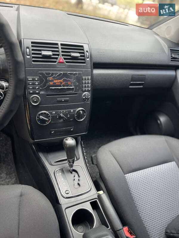 Хэтчбек Mercedes-Benz A-Class 2005 в Ровно фото 18 Хэтчбек Mercedes-Benz A-Class 2005 в Ровно