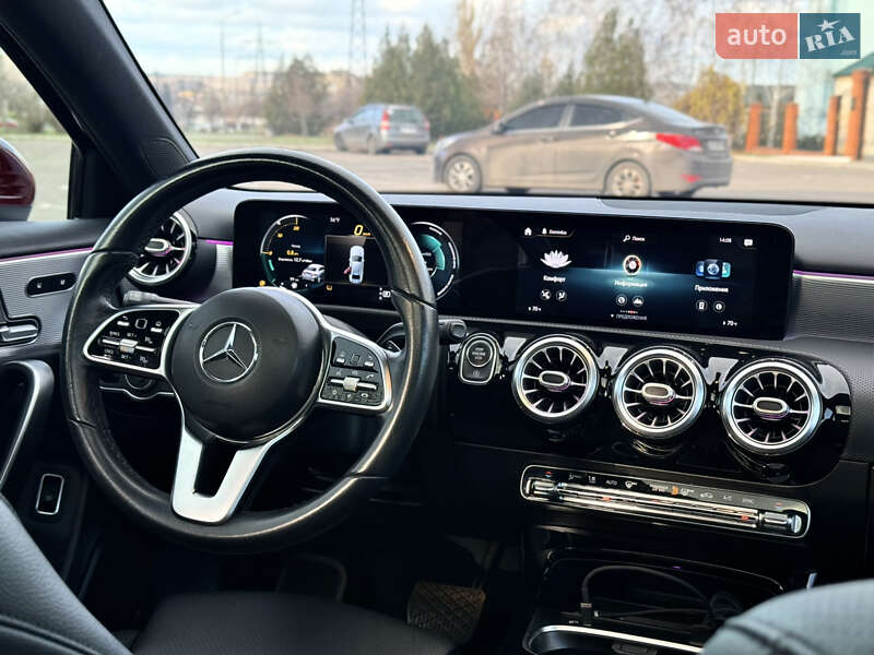 Седан Mercedes-Benz A-Class 2021 в Кривому Розі фото 42 Седан Mercedes-Benz A-Class 2021 в Кривому Розі