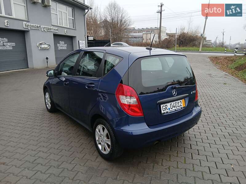 Хэтчбек Mercedes-Benz A-Class 2010 в Черновцах