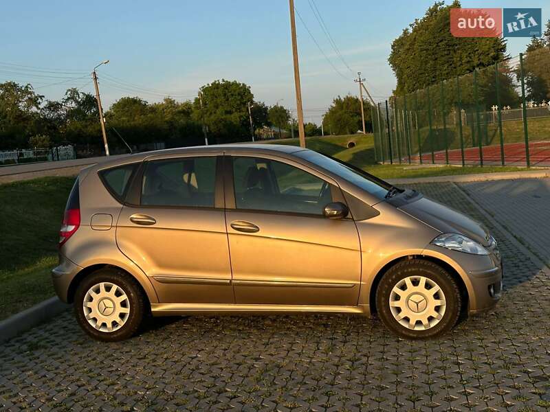 Хэтчбек Mercedes-Benz A-Class 2006 в Бучаче фото 4 Хэтчбек Mercedes-Benz A-Class 2006 в Бучаче