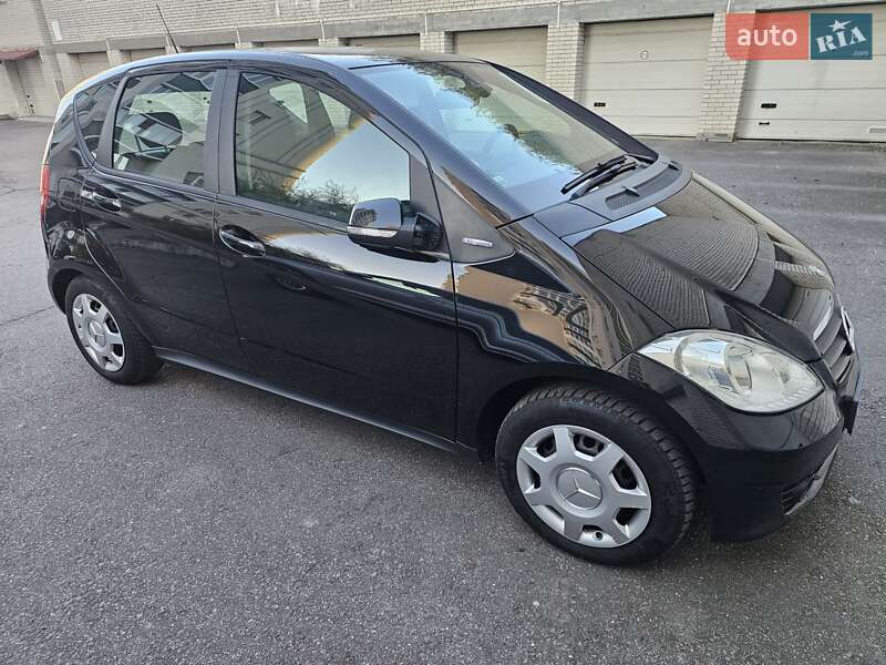 Хэтчбек Mercedes-Benz A-Class 2012 в Ровно фото 6 Хэтчбек Mercedes-Benz A-Class 2012 в Ровно