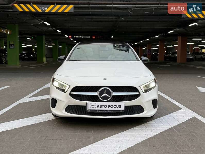 Седан Mercedes-Benz A-Class 2020 в Киеве