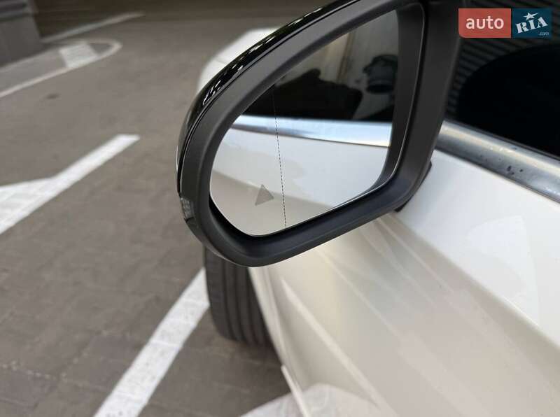 Седан Mercedes-Benz A-Class 2020 в Киеве