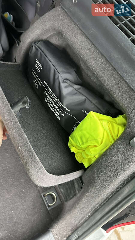 Хэтчбек Mercedes-Benz A-Class 2001 в Житомире фото 14 Хэтчбек Mercedes-Benz A-Class 2001 в Житомире