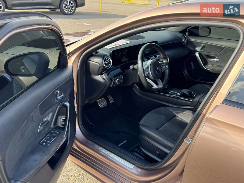 Седан Mercedes-Benz A-Class 2021 в Киеве
