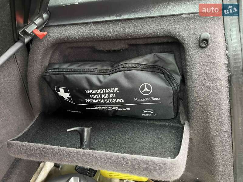 Хэтчбек Mercedes-Benz A-Class 2001 в Житомире фото 17 Хэтчбек Mercedes-Benz A-Class 2001 в Житомире