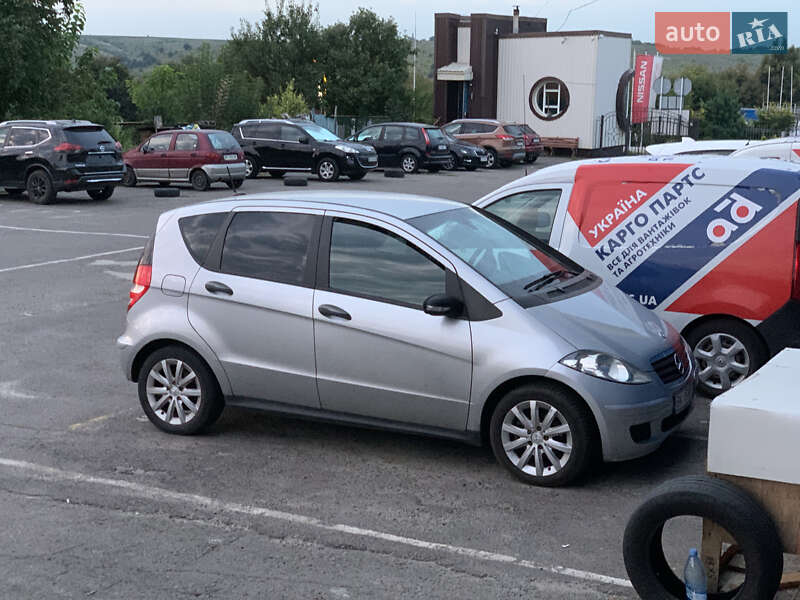 Хэтчбек Mercedes-Benz A-Class 2008 в Ровно фото 17 Хэтчбек Mercedes-Benz A-Class 2008 в Ровно