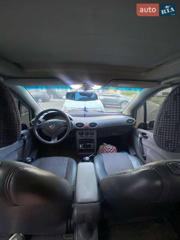 Хэтчбек Mercedes-Benz A-Class 2000 в Черкассах фото 4 Хэтчбек Mercedes-Benz A-Class 2000 в Черкассах