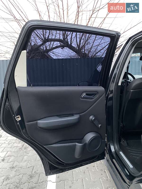 Хетчбек Mercedes-Benz A-Class 2004 в Вінниці