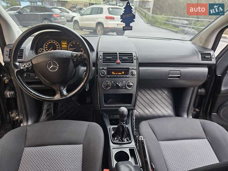 Хэтчбек Mercedes-Benz A-Class 2004 в Виннице фото 24 Хэтчбек Mercedes-Benz A-Class 2004 в Виннице