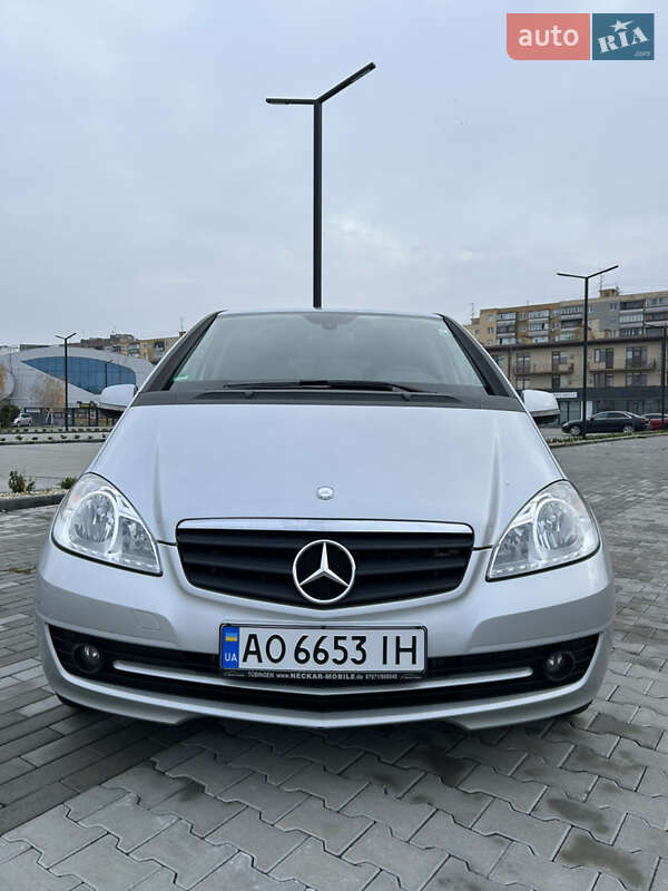 Хетчбек Mercedes-Benz A-Class 2009 в Ужгороді