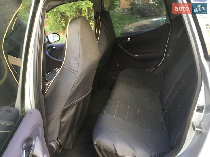 Хэтчбек Mercedes-Benz A-Class 2002 в Одессе фото 5 Хэтчбек Mercedes-Benz A-Class 2002 в Одессе