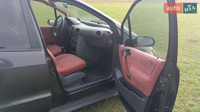 Хэтчбек Mercedes-Benz A-Class 1998 в Ужгороде фото 4 Хэтчбек Mercedes-Benz A-Class 1998 в Ужгороде