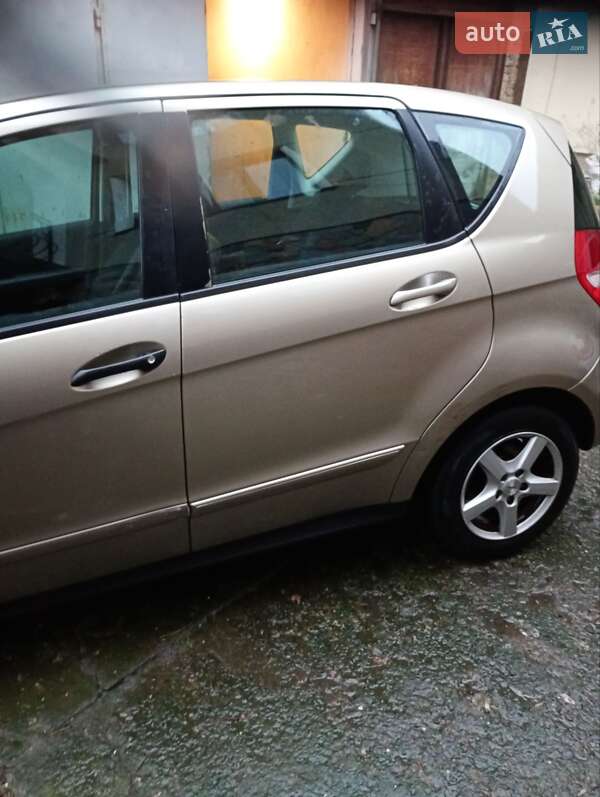 Купе Mercedes-Benz A-Class 2006 в Сокалі