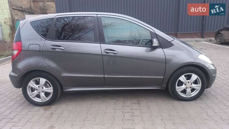 Хетчбек Mercedes-Benz A-Class 2008 в Одесі фото 8 Хетчбек Mercedes-Benz A-Class 2008 в Одесі
