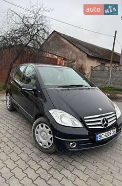 Хетчбек Mercedes-Benz A-Class 2011 в Городку