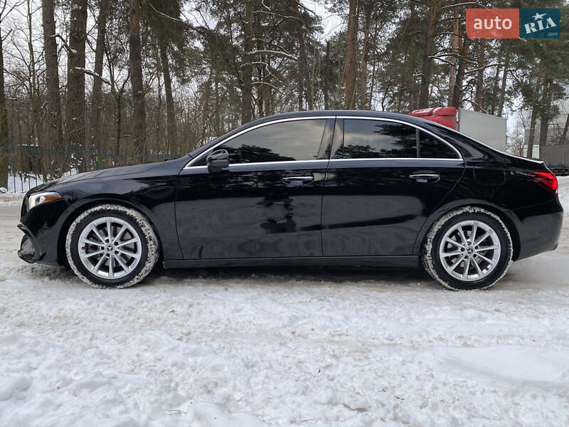 Седан Mercedes-Benz A-Class 2019 в Києві фото 10 Седан Mercedes-Benz A-Class 2019 в Києві