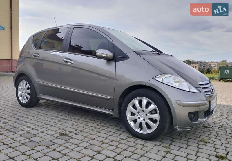 Хэтчбек Mercedes-Benz A-Class 2004 в Виннице