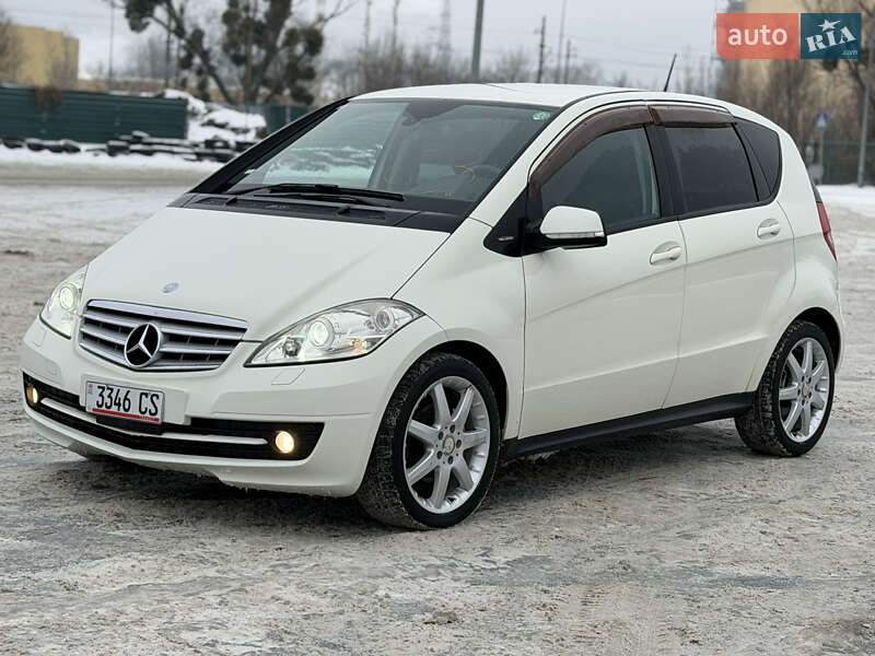 Mercedes-Benz A-Class 2012