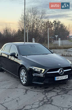 Хетчбек Mercedes-Benz A-Class 2019 в Летичіві