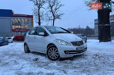 Хэтчбек Mercedes-Benz A-Class 2010 в Киеве