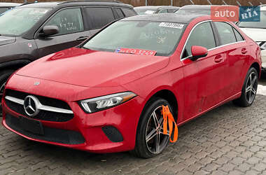 Седан Mercedes-Benz A-Class 2019 в Львове