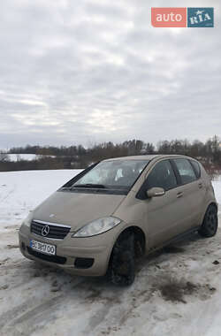 Хэтчбек Mercedes-Benz A-Class 2004 в Перемышлянах